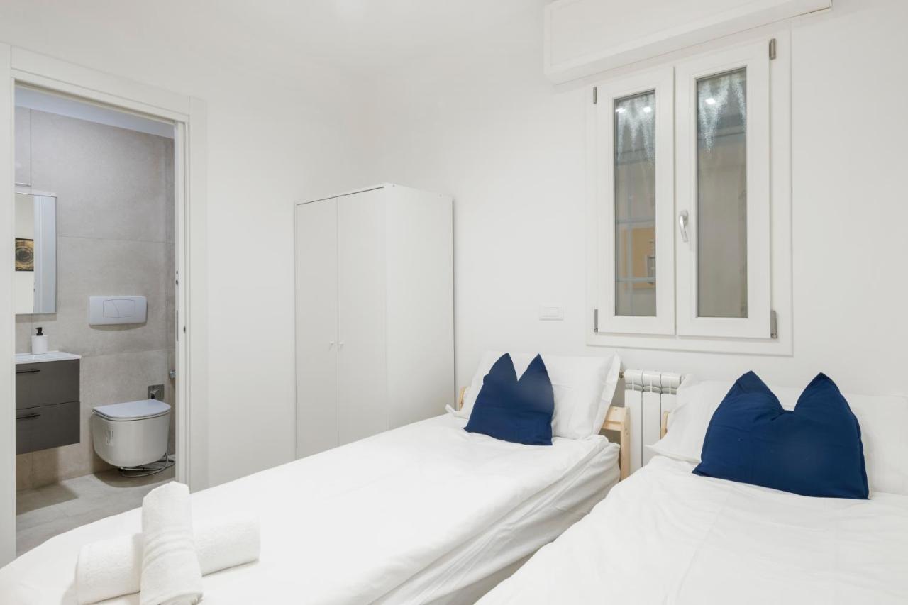 Easystayrome 10 Pax 3 Baths 1 Min From Metro Екстериор снимка