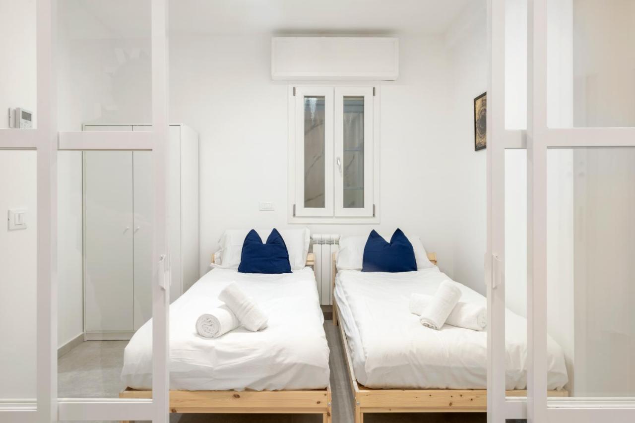 Easystayrome 10 Pax 3 Baths 1 Min From Metro Екстериор снимка